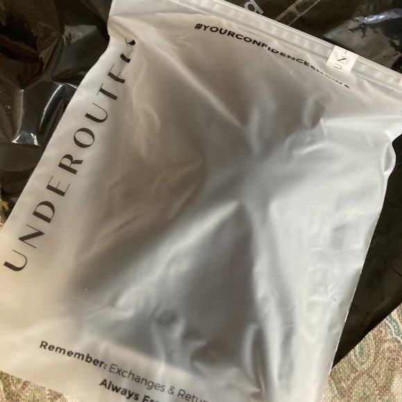 Brand new Active Shaping Bra - Picture 6 of 7